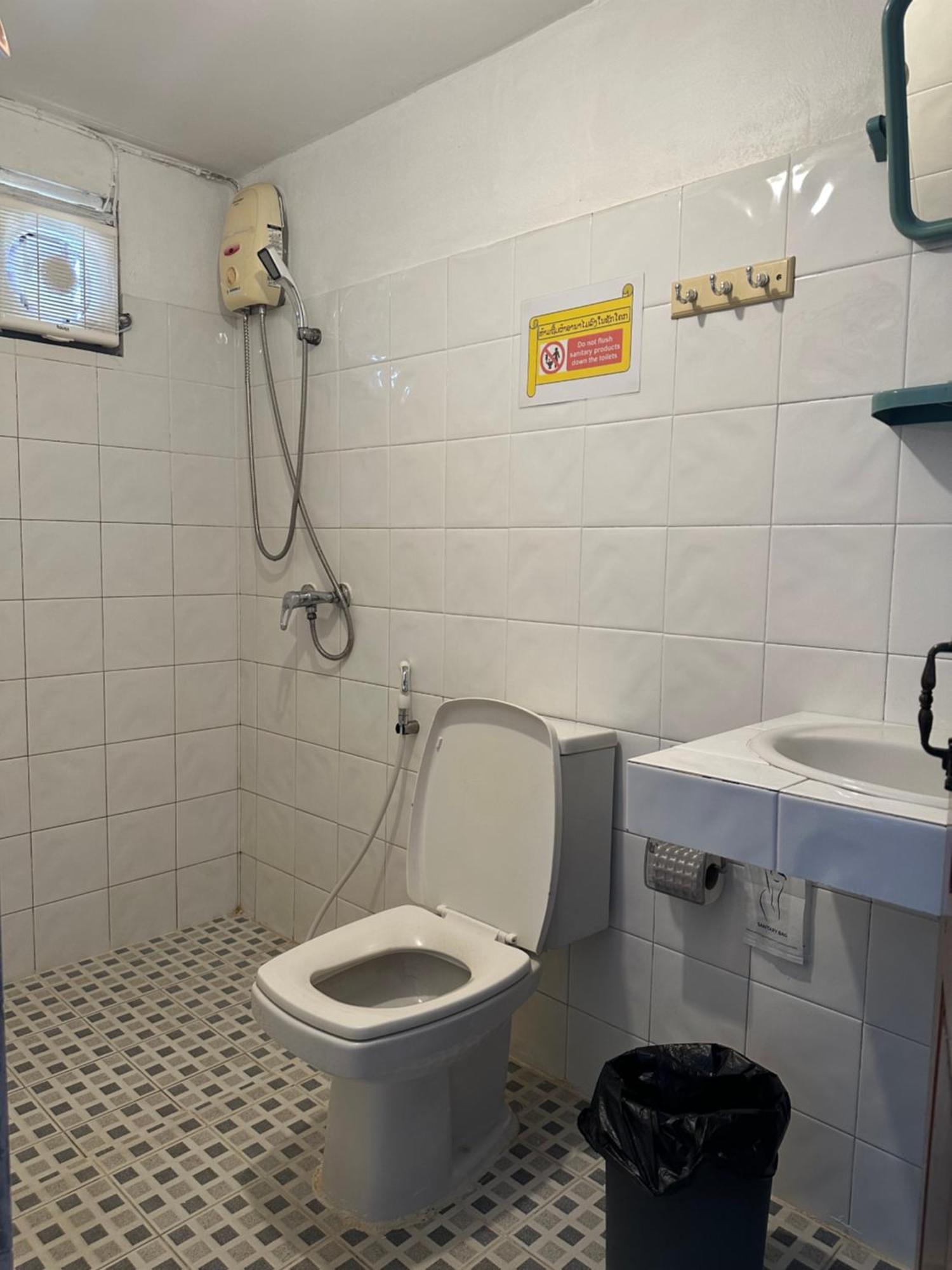 באן הואהשאי Thadan Guest House מראה חיצוני תמונה